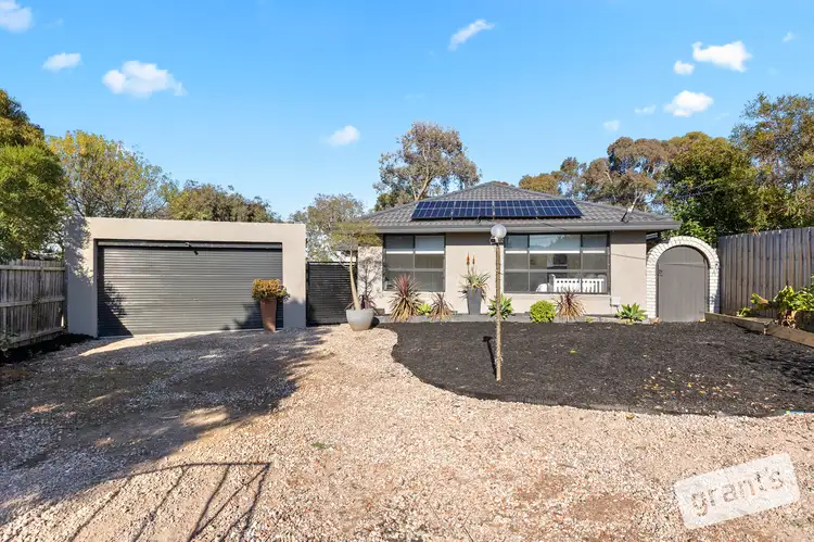 5 Patio Court, Narre Warren VIC 3805