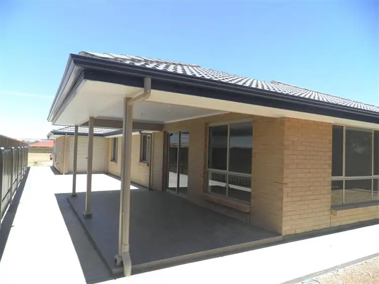 Fifth view of Homely house listing, 8 Highgrove Court, Andrews Farm SA 5114