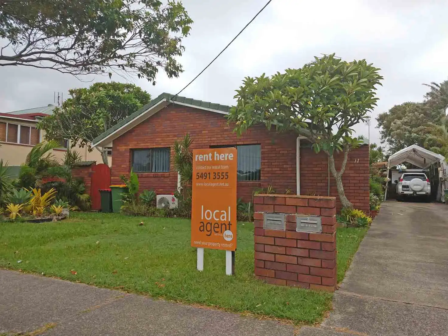 Main view of Homely semi-detached listing, 1/11 Bowman Rd, Caloundra QLD 4551