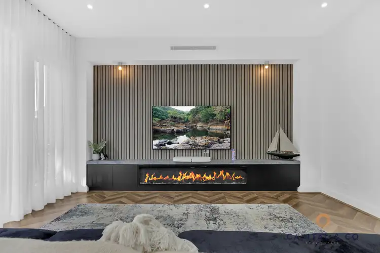 Fifth view of Homely house listing, 2 Folklore Drive, Wollert VIC 3750