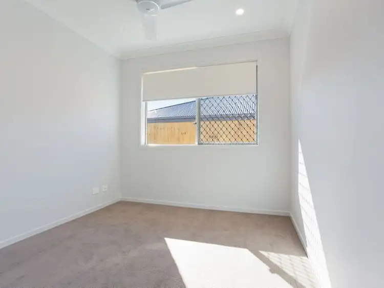 Fifth view of Homely other listing, 2/11 Splendour Circuit, Yarrabilba QLD 4207