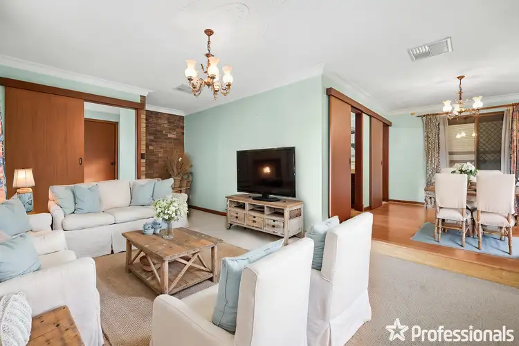 Second view of Homely house listing, 7 Turo Close, Willetton WA 6155