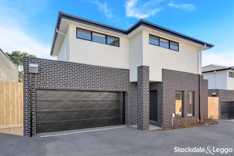 Main view of Homely townhouse listing, Unit 4/100-104 Anderson Road, Sunbury VIC 3429