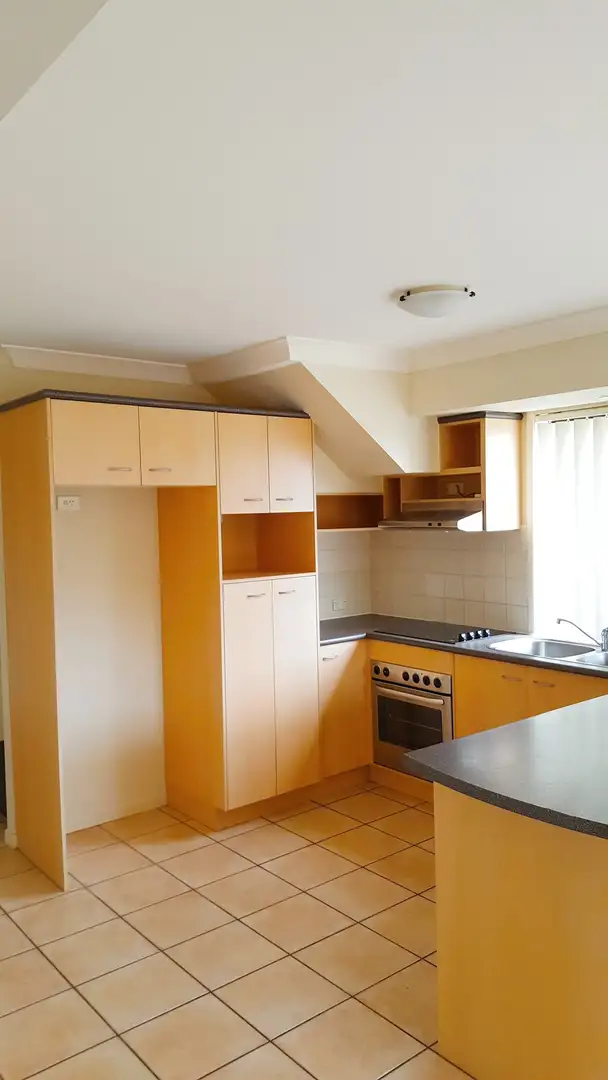 Fourth view of Homely townhouse listing, 1/35 Agnes St, Morningside QLD 4170