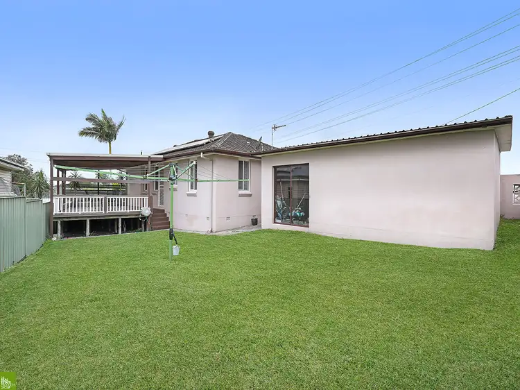Seventh view of Homely house listing, 1 Wallabah Way, Koonawarra NSW 2530