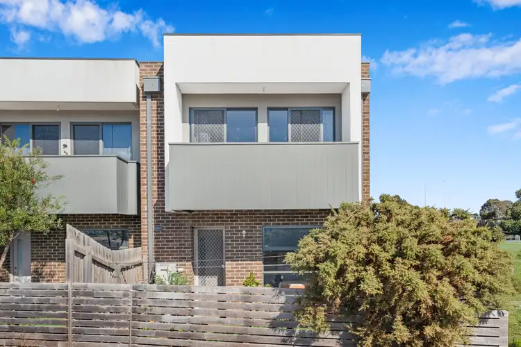 25/24 Healesville Loop, Craigieburn VIC 3064