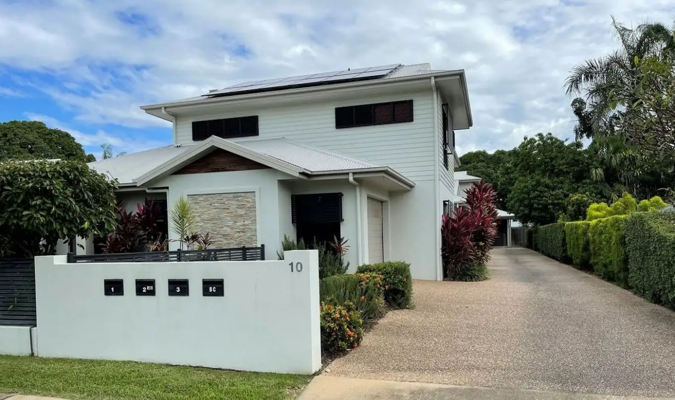 Main view of Homely house listing, 2/10 O'Connor Street, Rosslea QLD 4812
