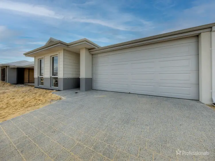 Fourth view of Homely house listing, 15 Bagnoles Way, Alkimos WA 6038