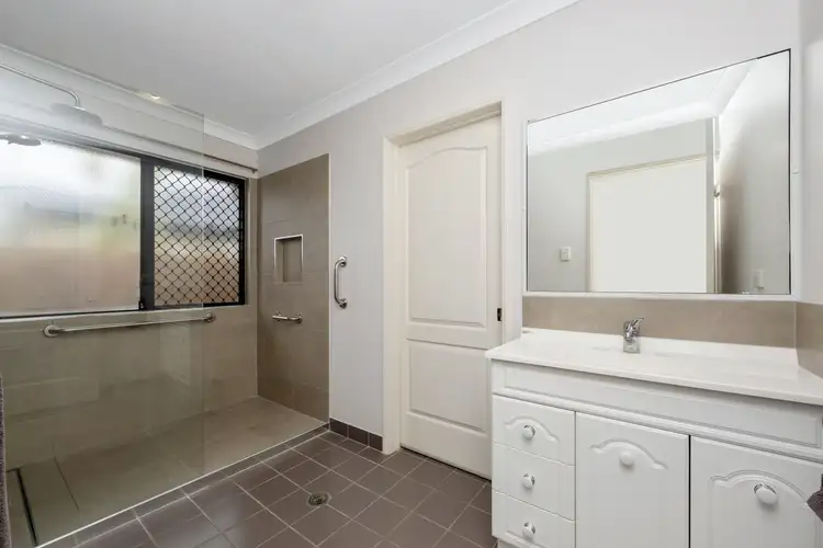 Fifth view of Homely house listing, 4 Nightingale Court, Condon QLD 4815