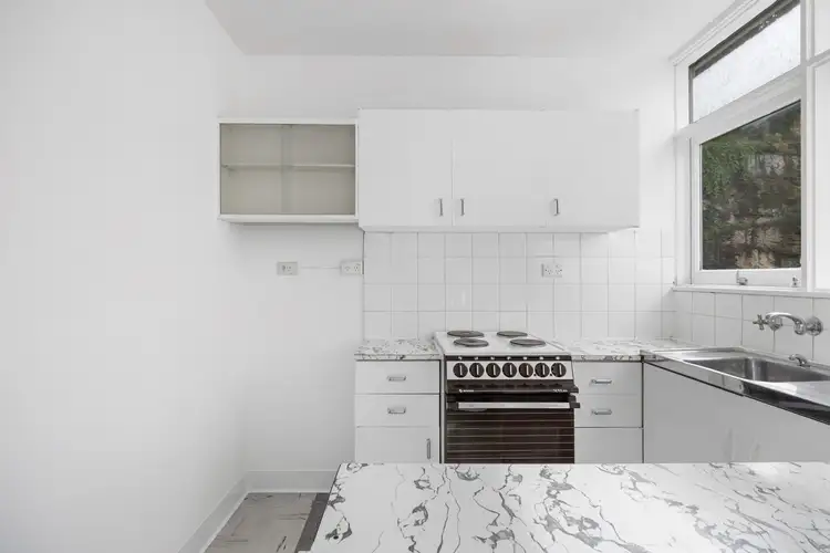 Fourth view of Homely studio listing, 19/51-59 Roslyn Gardens, Elizabeth Bay NSW 2011