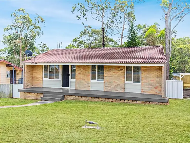 21 Middle Point Road