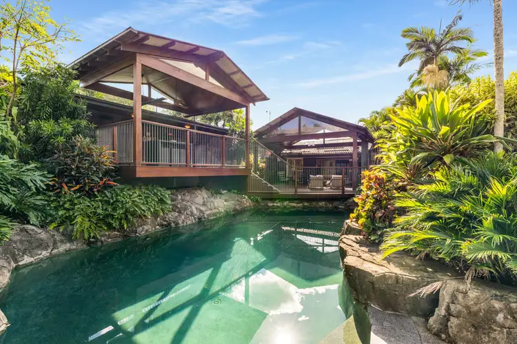 8 Spiro Court, Mount Warren Park QLD 4207