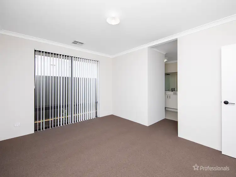 Fifth view of Homely house listing, 20 Acacia Way, Sinagra WA 6065