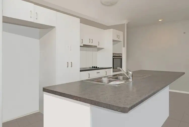 Second view of Homely house listing, 2/29 Oonoonba Road, Idalia QLD 4811