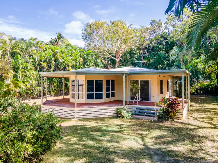 14 Bottiger Street, Nelly Bay QLD 4819