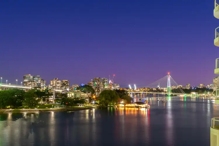 Second view of Homely apartment listing, 27/82 Boundary Street, Brisbane City QLD 4000