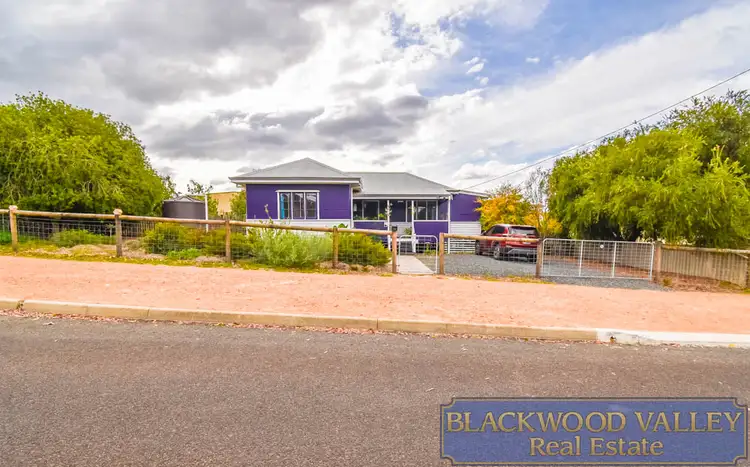 26 Barron Street, Boyup Brook WA 6244