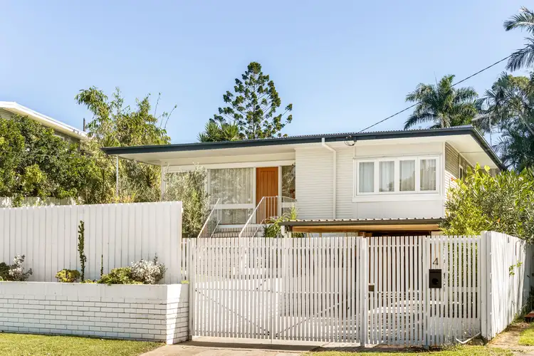 4 Heilbromm Street, Stafford Heights QLD 4053