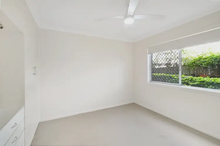 Fifth view of Homely unit listing, 4/8 Tweed Street, Coolangatta QLD 4225