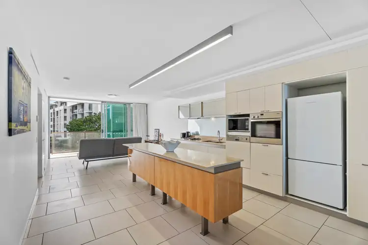 Fifth view of Homely unit listing, 26304 Ephraim Island, Paradise Point QLD 4216