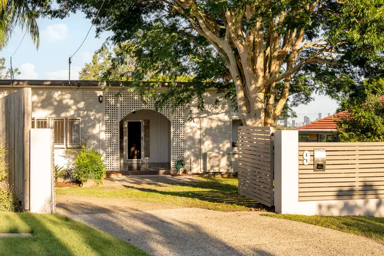 9 Greenhill Street, Everton Park QLD 4053