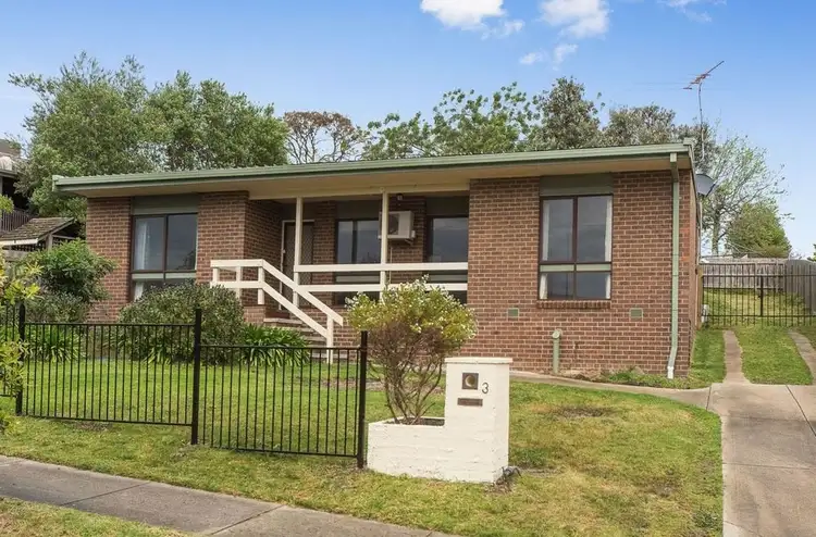 3 Kildare Court, Frankston VIC 3199