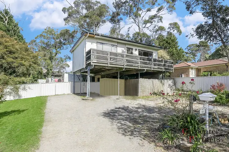 19 Ligar Street, Hill Top NSW 2575
