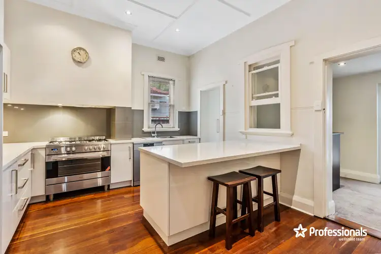 50 Grosvenor Road, Bayswater WA 6053
