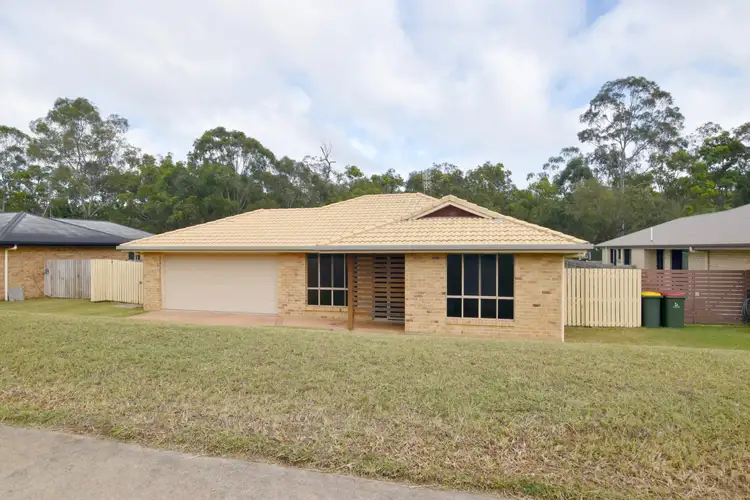 90 Col Brown Avenue, Clinton QLD 4680