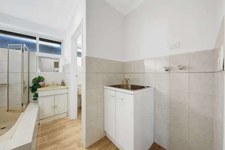 Sixth view of Homely unit listing, 9/21 ARNDT ROAD, Pascoe Vale VIC 3044