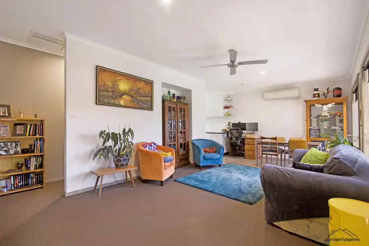Third view of Homely house listing, 1/4 Mintern Crescent, Horsham VIC 3400