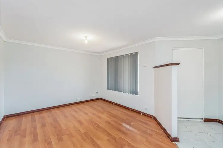 Second view of Homely house listing, 39 Taylor Close, Leda WA 6170