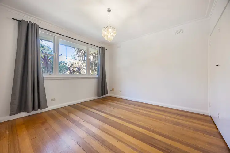 Fifth view of Homely house listing, 53 The Outlook, Glen Waverley VIC 3150