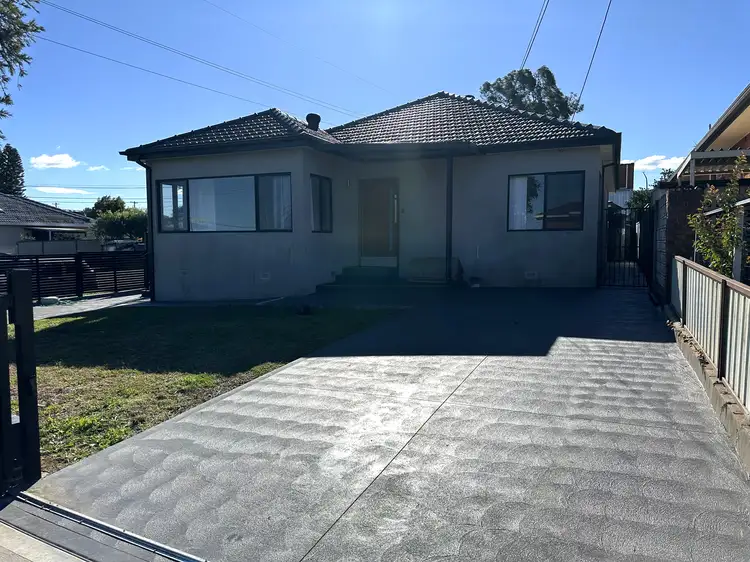 30 Lombard Street, Fairfield NSW 2165
