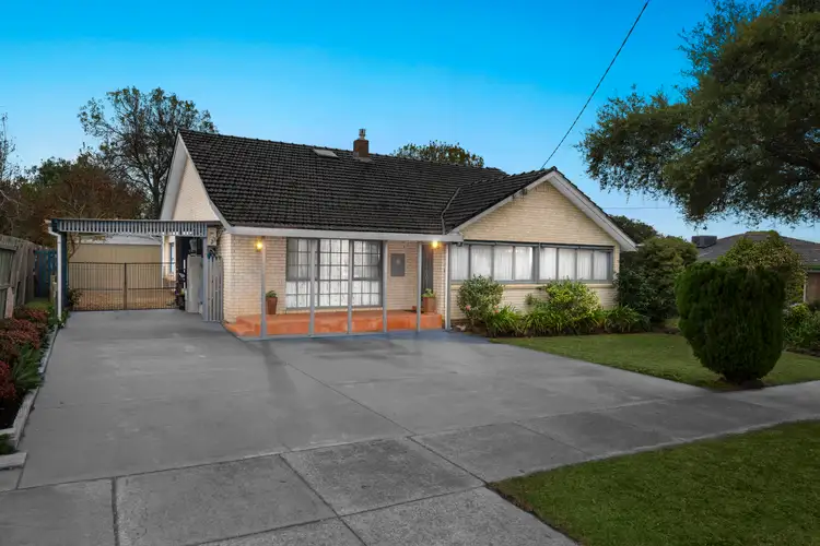 2 Narong Court, Knoxfield VIC 3180