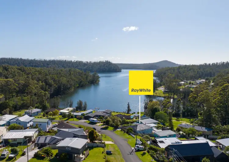 44 Kurrajong Crescent, Conjola Park NSW 2539
