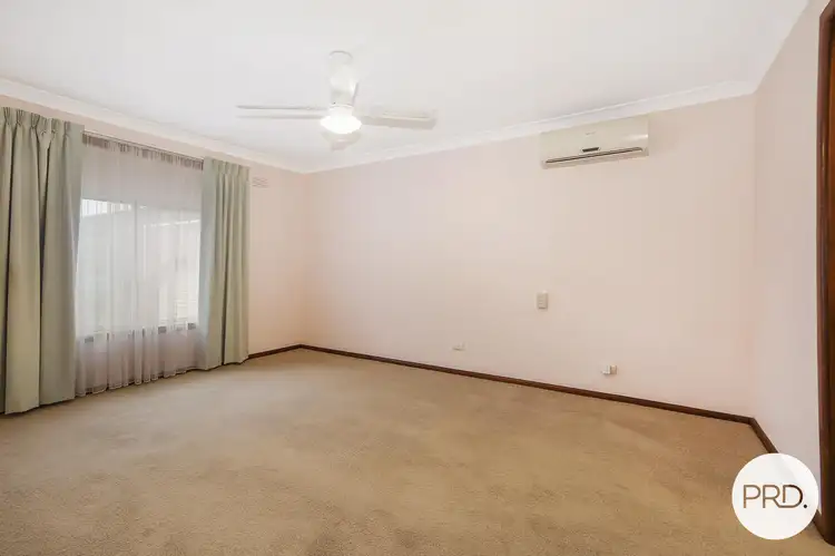 Fifth view of Homely house listing, 10 Lawrence Street, Wodonga VIC 3690