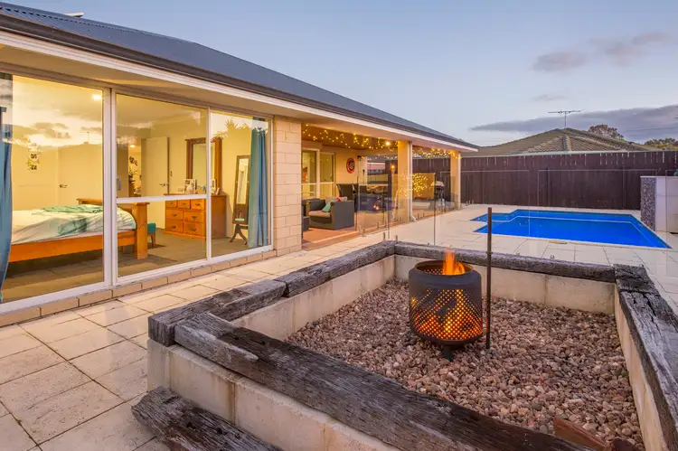 16 Seattle Court, Quindalup WA 6281