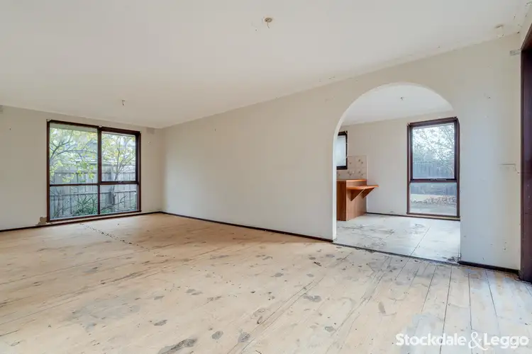 Fourth view of Homely house listing, 15 Enfield Place, Craigieburn VIC 3064