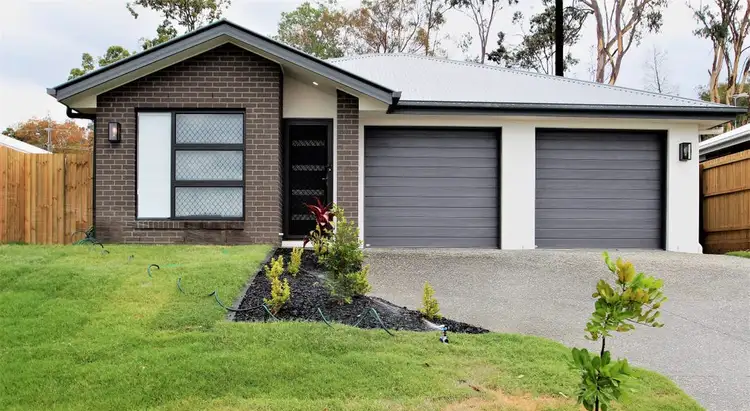 4 Carrick Place, Greenbank QLD 4124