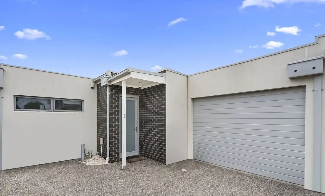 Main view of Homely townhouse listing, 5/8 Duke Street, Altona North VIC 3025