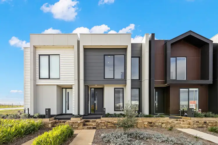 84 Burlina Boulevard, Clyde North VIC 3978