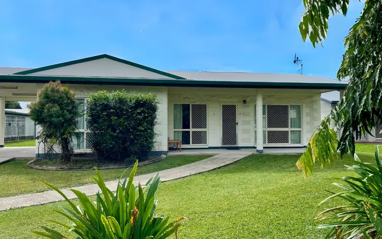 6 Watson Close, Mossman QLD 4873