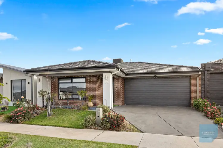 30 Moombil Road, Truganina VIC 3029