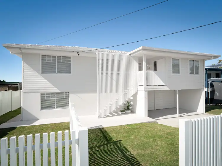 28 Rumsey Drive, Raceview QLD 4305