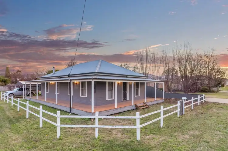 2 Hunter Street, Mansfield VIC 3722