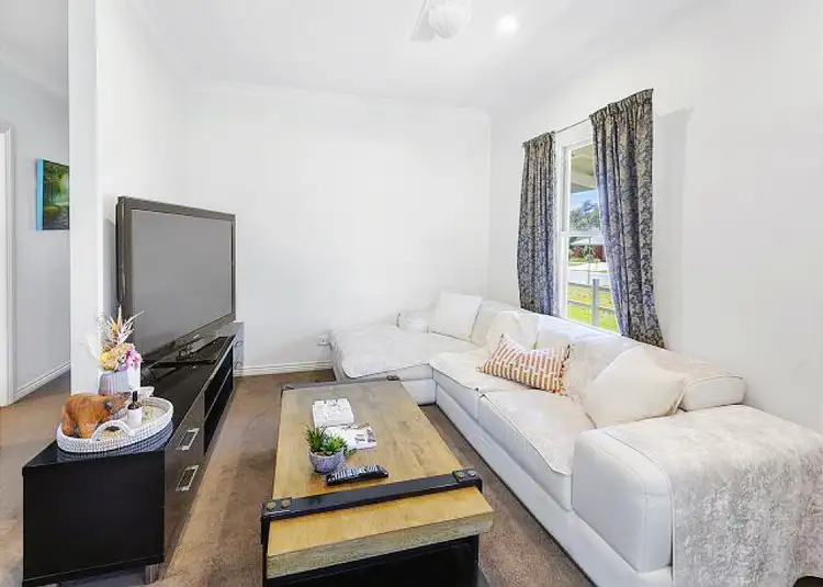Third view of Homely house listing, 2 Hunter Street, Mansfield VIC 3722