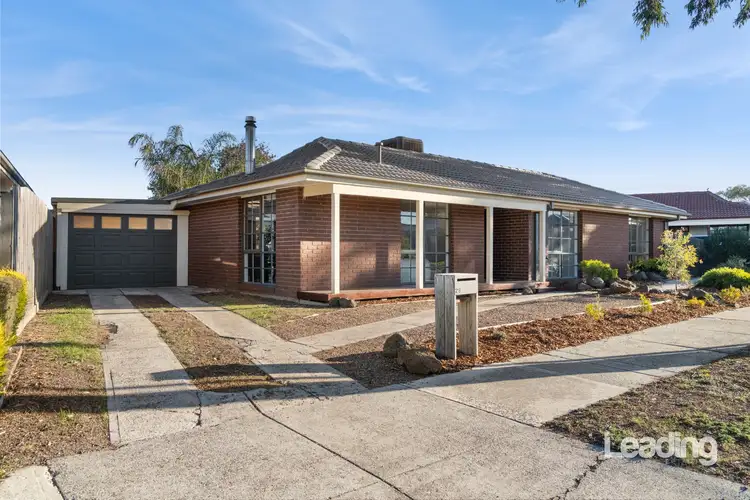 29 Dunrossil Drive, Sunbury VIC 3429