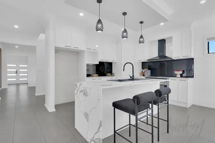 Fifth view of Homely house listing, 34 Wyperfeld Avenue, Craigieburn VIC 3064