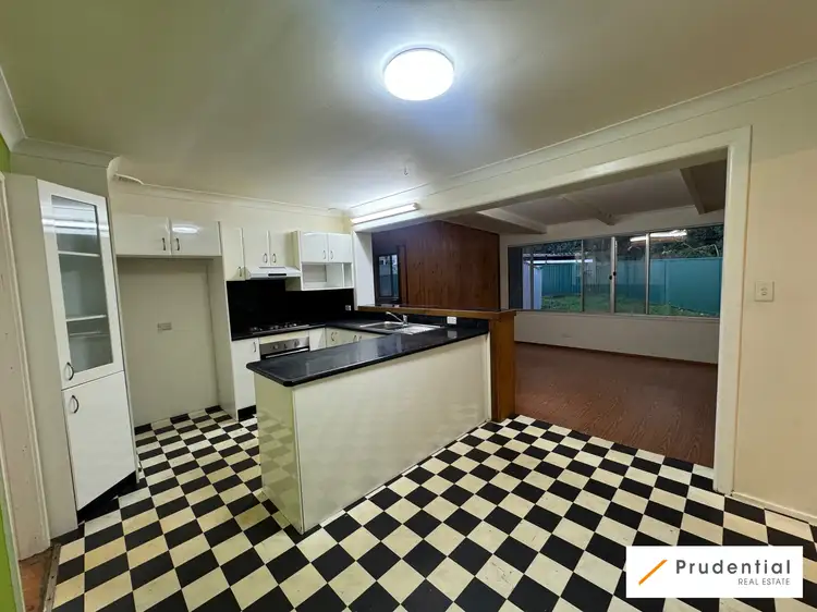 Third view of Homely house listing, 5 Noeline Avenue, Macquarie Fields NSW 2564